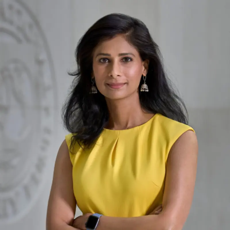 A photo of a woman